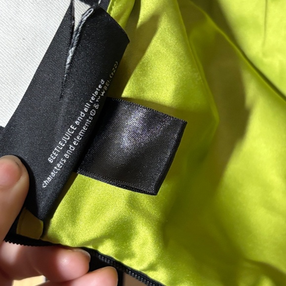 La Femme en Noir - Beetlejuice striped pencil skirt - Picture 3 of 4